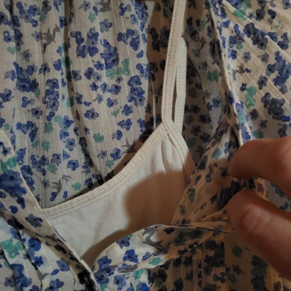 Sonoma Life & Style peasant, scoop neck with pin tuck pleats in front with tunic - Picture 5 of 8